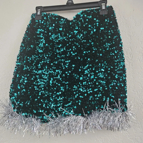 Love on a hanger tinsel festive emerald sequin mini skirt nwt ugly sweater Xs - Picture 3 of 4